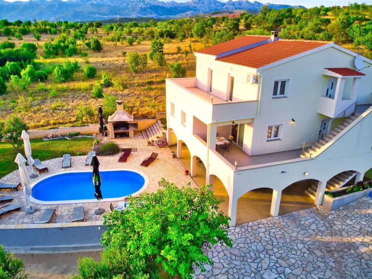 Villa 7 chambres avec piscine et vue mer à Novigrad - Photo 2