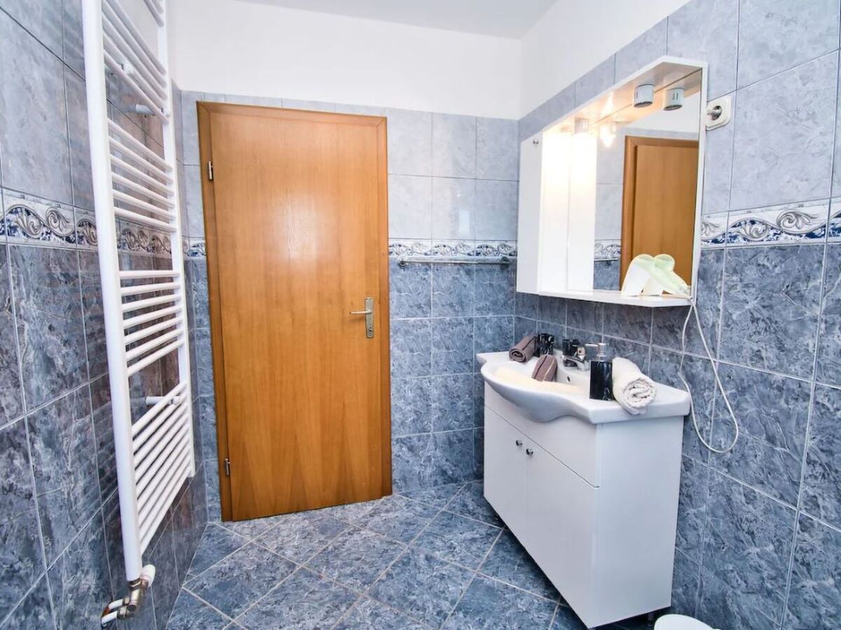 Villa 7 chambres avec piscine et vue mer à Novigrad - Photo 22