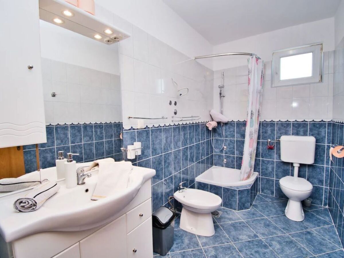 Villa 7 chambres avec piscine et vue mer à Novigrad - Photo 25