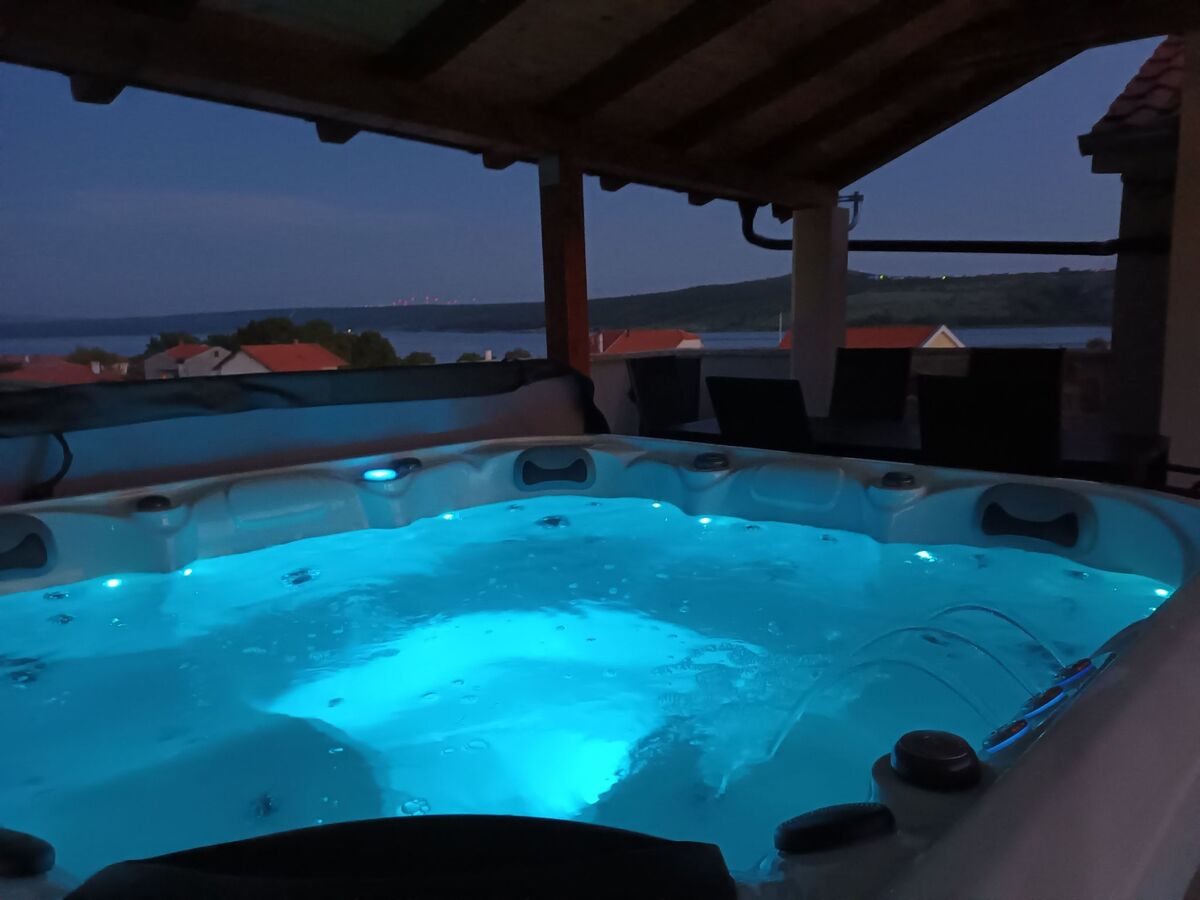Jacuzzi Haus – Maison 6 pers., vue mer à Posedarje - Photo 1