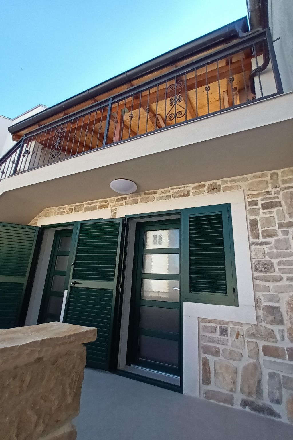 Jacuzzi Haus – Maison 6 pers., vue mer à Posedarje - Photo 4