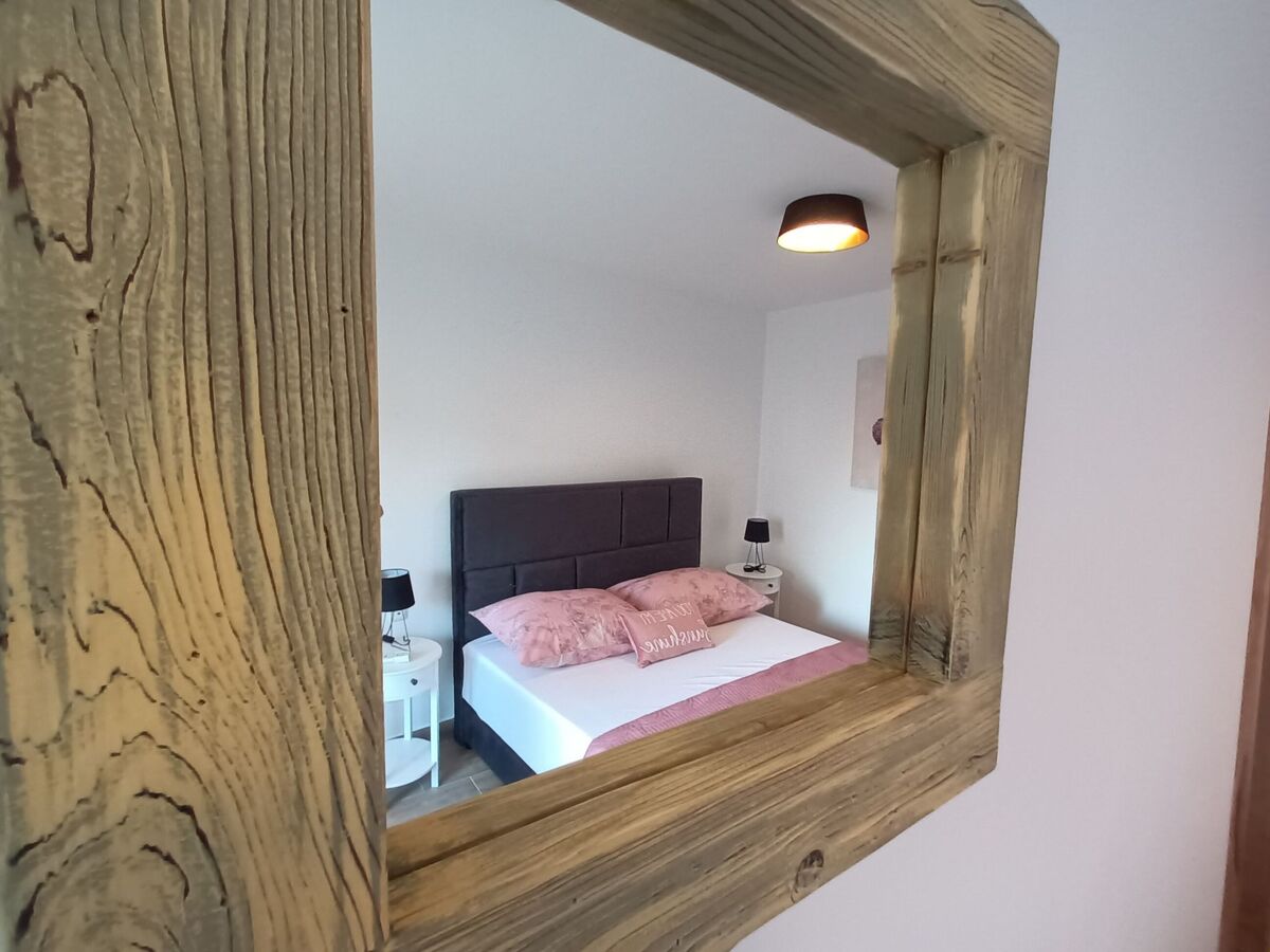 Jacuzzi Haus – Maison 6 pers., vue mer à Posedarje - Photo 18