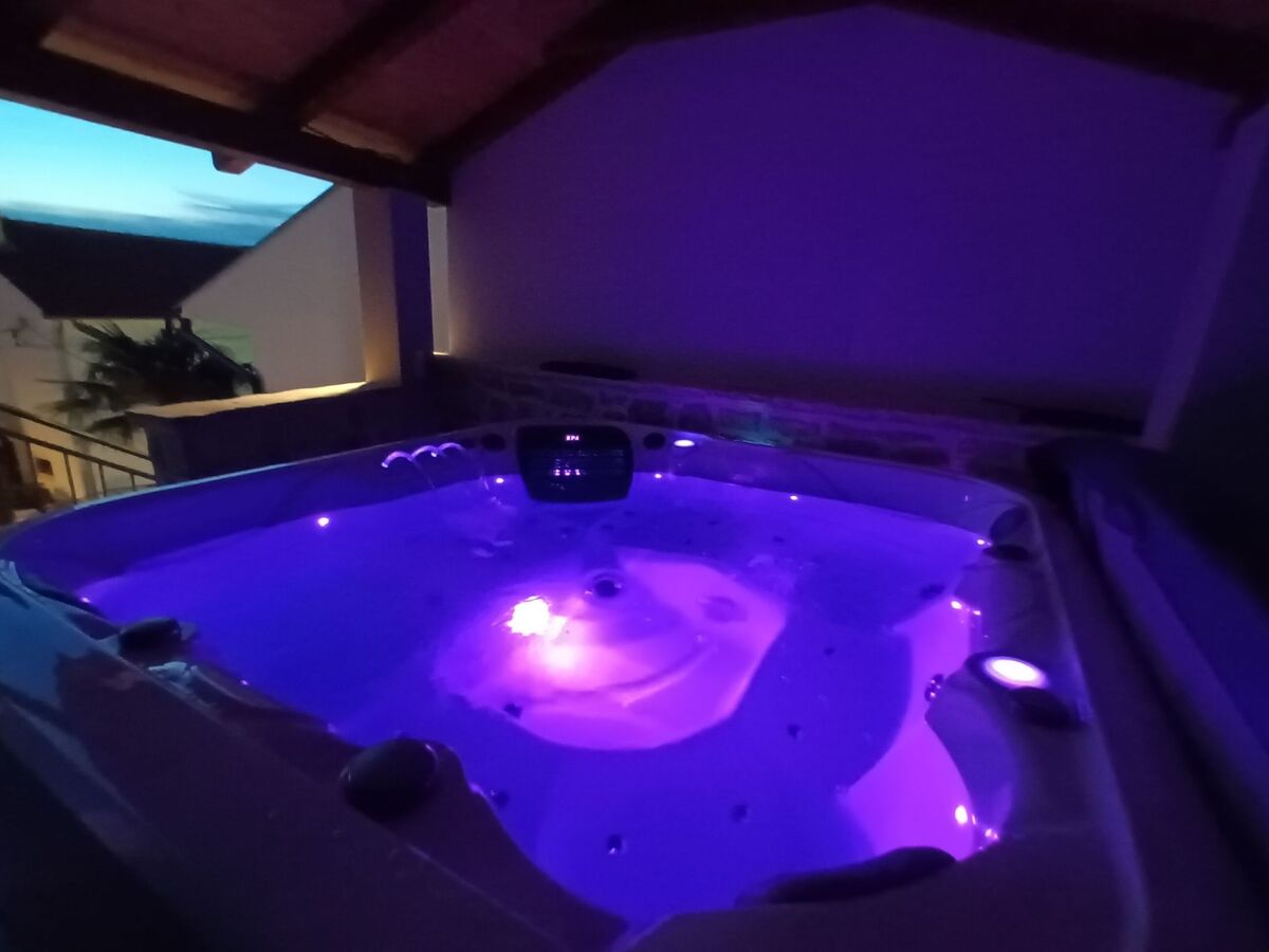 Jacuzzi Haus – Maison 6 pers., vue mer à Posedarje - Photo 21