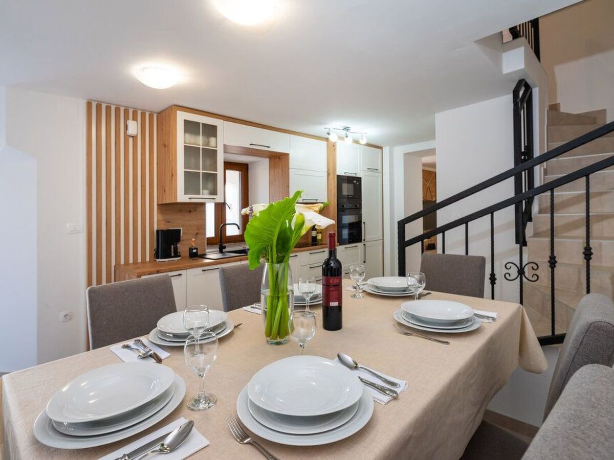 Maison avec jacuzzi privé à Posedarje, 2 km de la mer - Photo 13