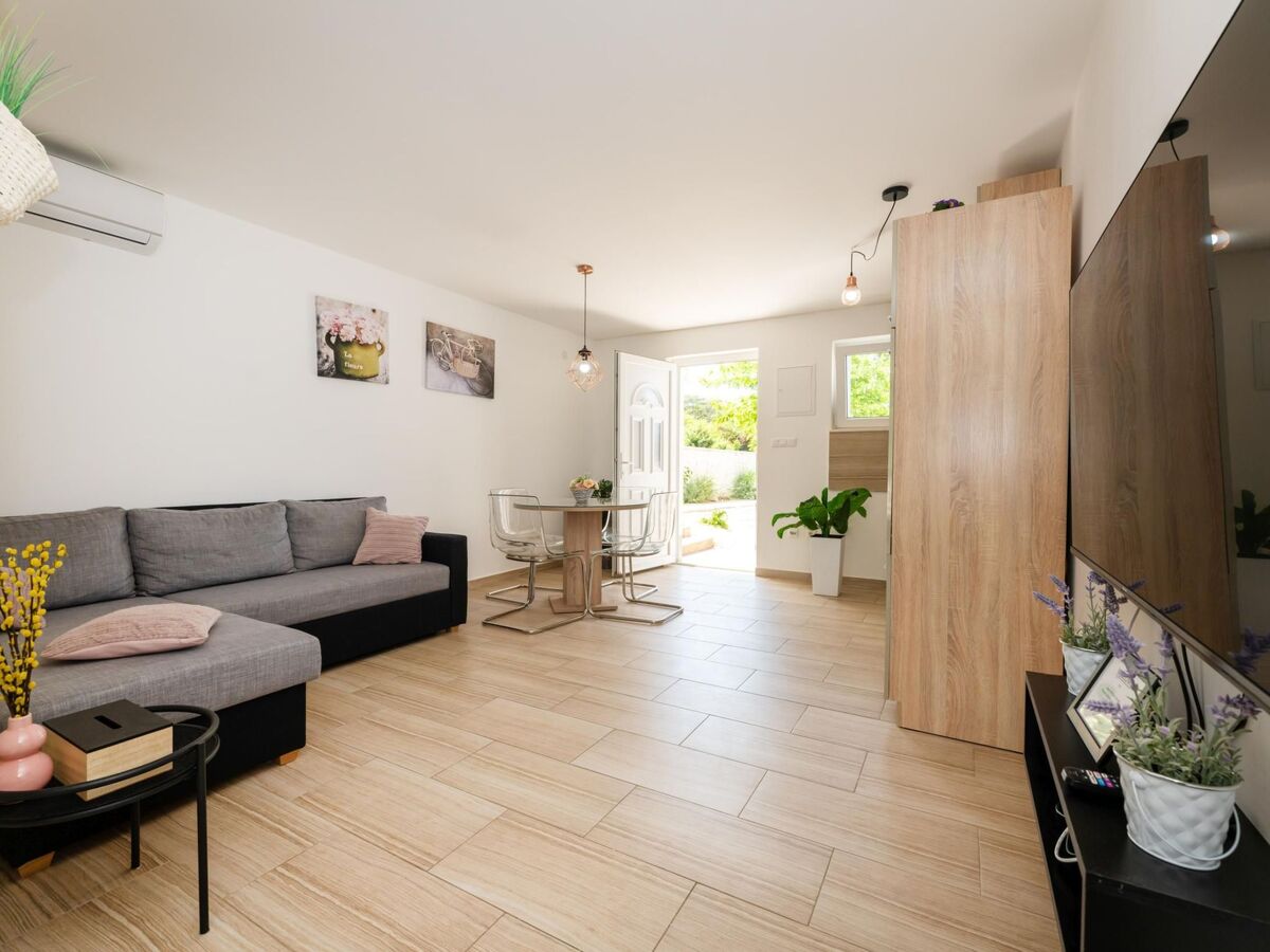 Villa La Pieda – Maison 8 pers, piscine chauffée à Ražanac - Photo 16