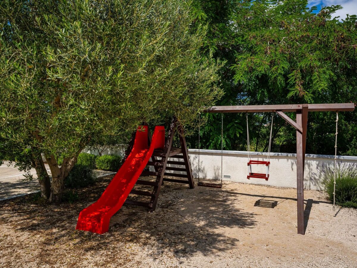 Villa La Pieda – Maison 8 pers, piscine chauffée à Ražanac - Photo 47