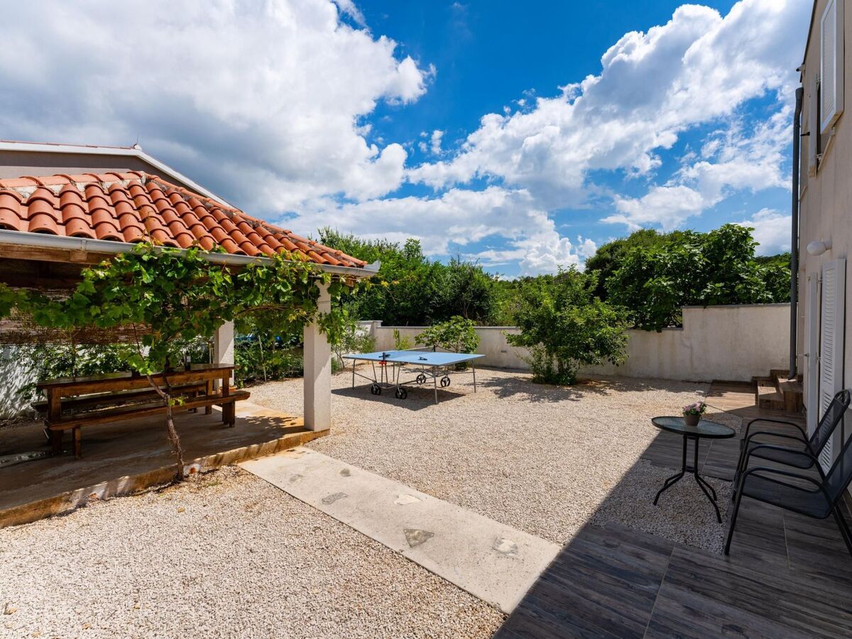 Villa La Pieda – Maison 8 pers, piscine chauffée à Ražanac - Photo 48