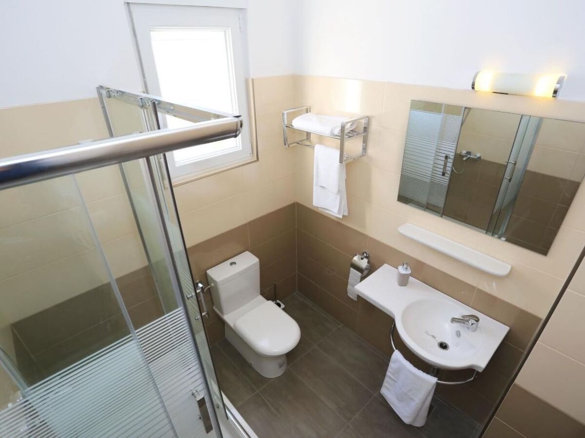 Maison 9 pers. à Rtina, 70 m de la mer - Photo 15