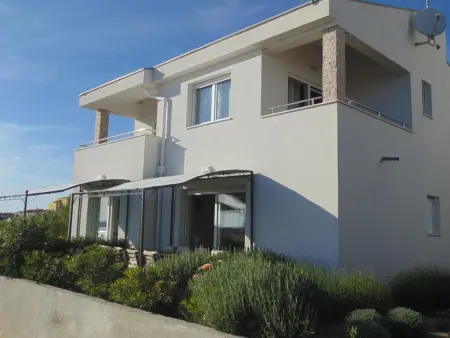 Maison 9 pers. à Rtina, 70 m de la mer