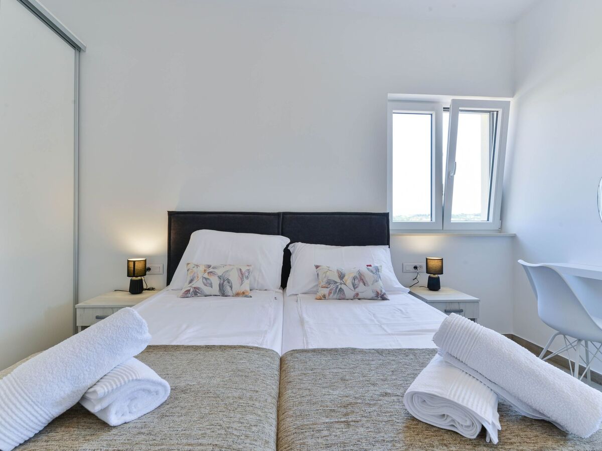 Villa 8 pers. avec piscine chauffée à Vrsi - Photo 6