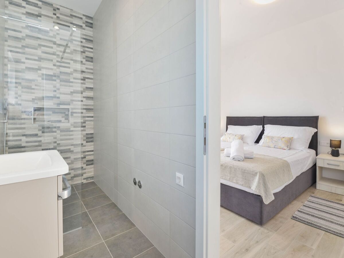 Villa 8 pers. avec piscine chauffée à Vrsi - Photo 11