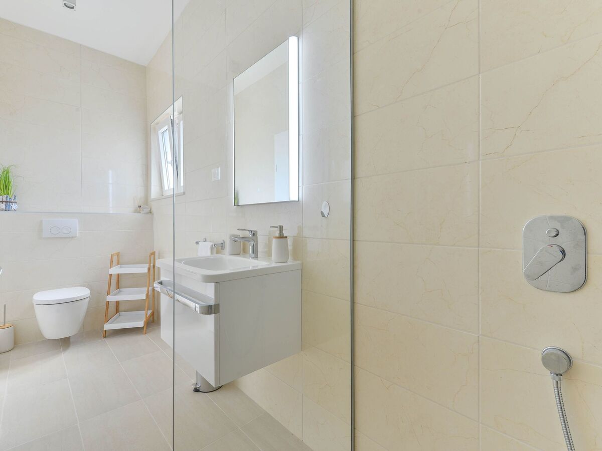 Villa avec piscine chauffée privée à Vrsi - Photo 16