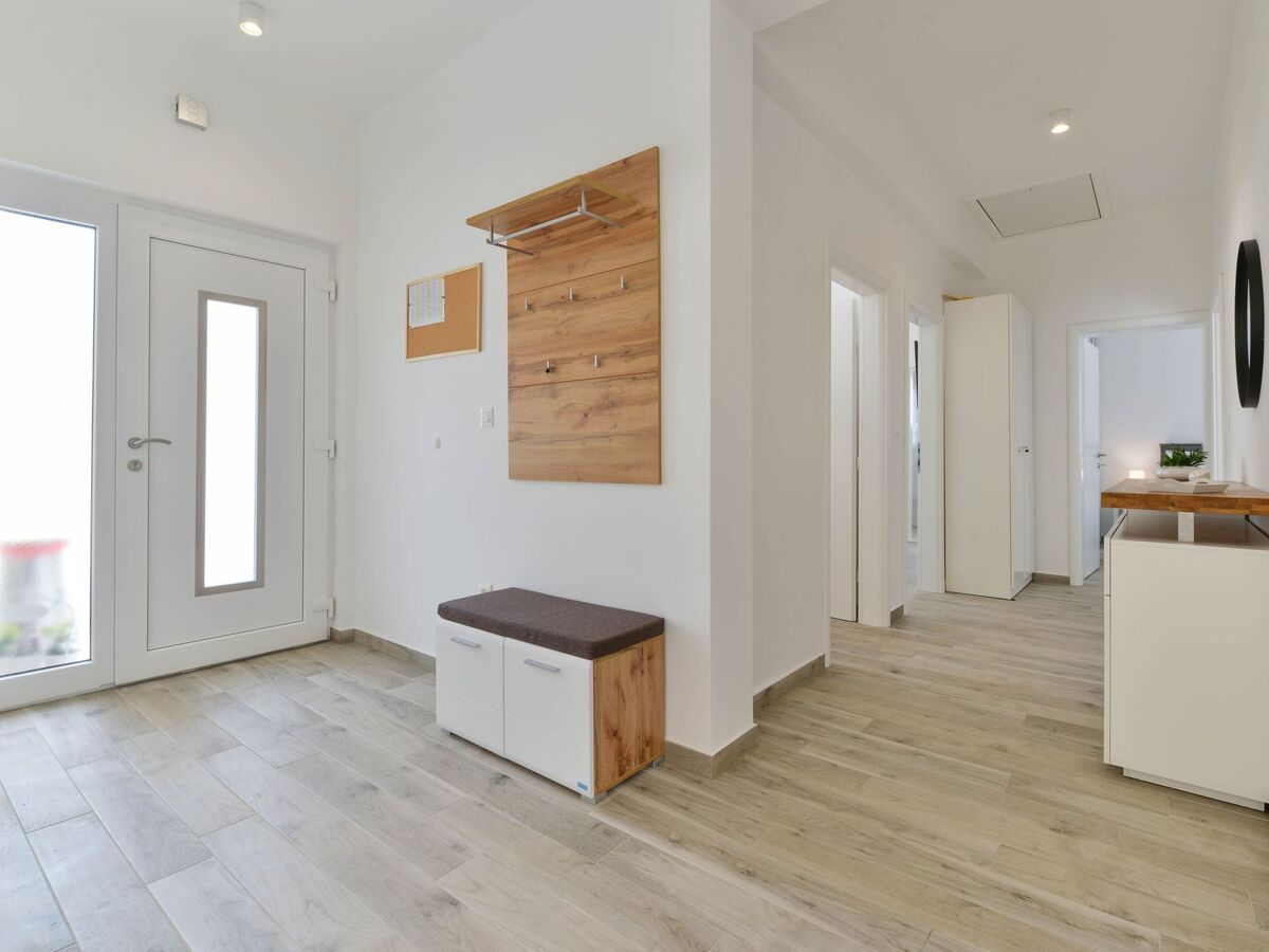 Villa avec piscine chauffée privée à Vrsi - Photo 31
