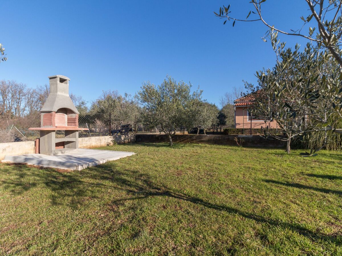 Maison Jasmin à Nin : 7 pers., jardin privé et terrasse - Photo 15