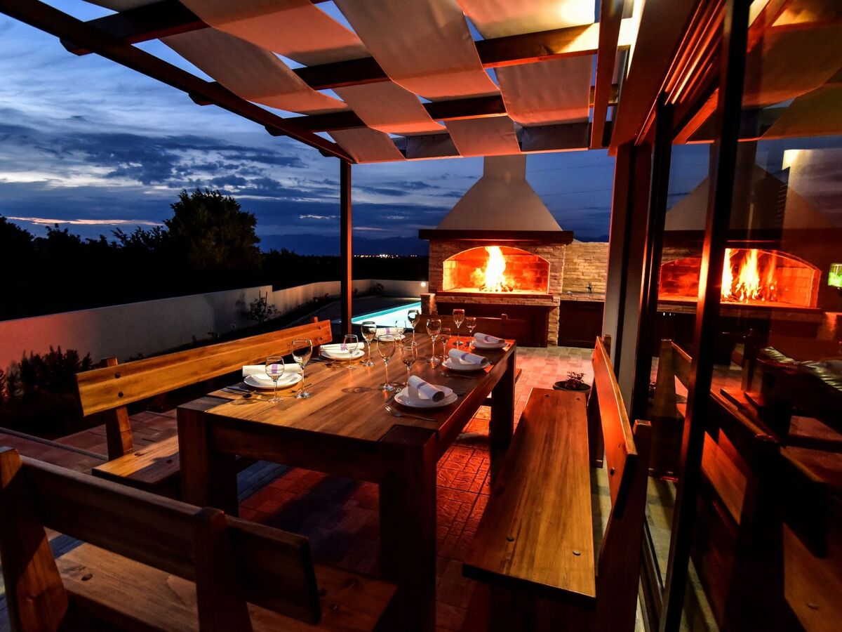 Villa Maslina à Nin : piscine privée et vue Velebit - Photo 5
