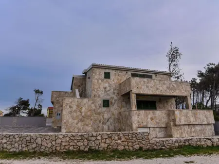 Villa Sana : maison 10 pers. avec piscine chauffée à Vir : photo 5