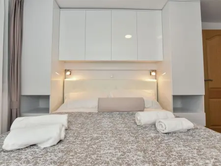 Villa Sana : maison 10 pers. avec piscine chauffée à Vir : photo 8