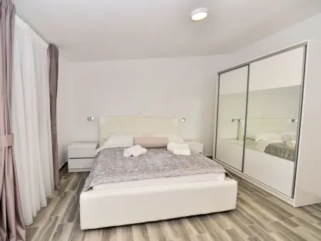Villa Sana : maison 10 pers. avec piscine chauffée à Vir : photo 18