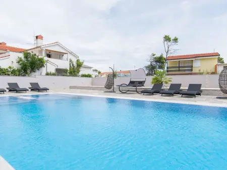 Villa Sana : maison 10 pers. avec piscine chauffée à Vir : photo 36