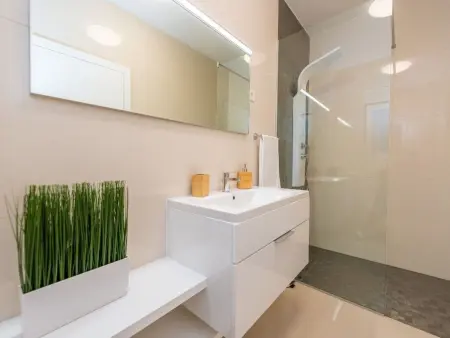 Villa 3 chambres avec piscine chauffée à Privlaka : photo 18