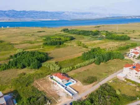 Villa 3 chambres avec piscine chauffée à Privlaka : photo 25