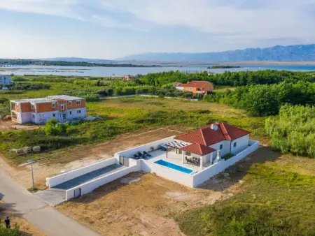 Villa 3 chambres avec piscine chauffée à Privlaka : photo 29