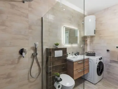 Maison neuve avec piscine privée à Vir, 1 km de la mer : photo 13