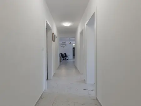 Maison neuve avec piscine privée à Vir, 1 km de la mer : photo 19