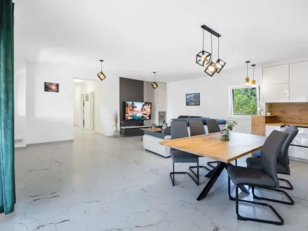 Maison neuve avec piscine privée à Vir, 1 km de la mer : photo 31