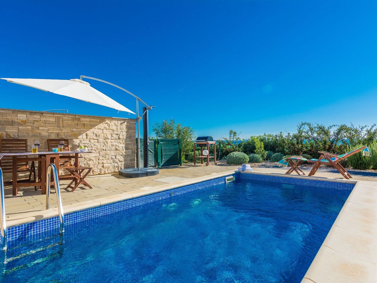 Villa beachfront 8 personnes, piscine privée à Privlaka - Photo 13
