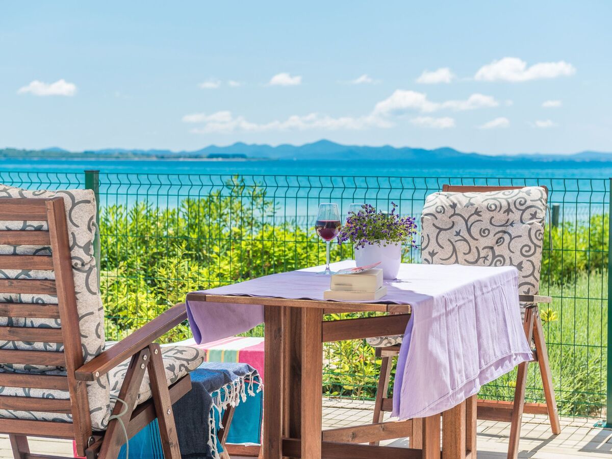 Villa Miri Olive avec piscine chauffée à Privlaka - Photo 11