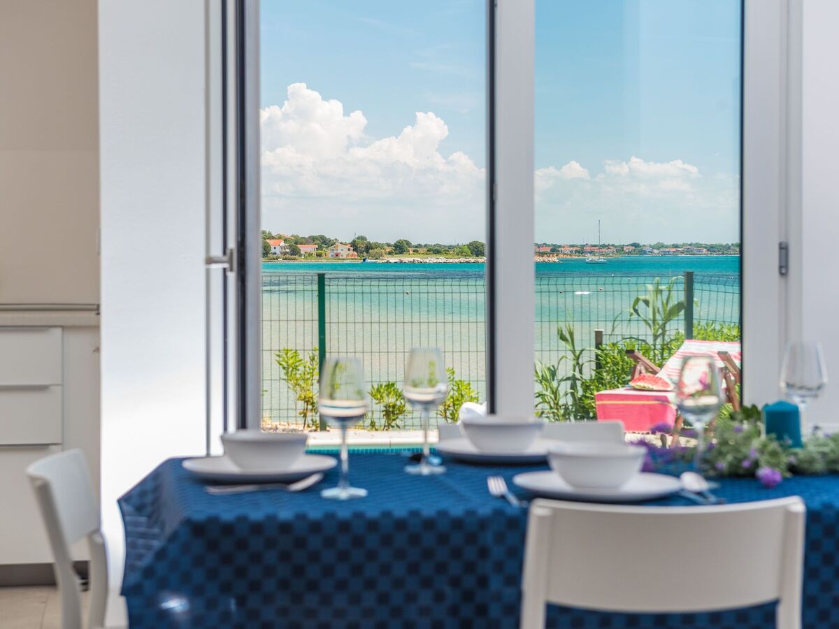 Villa Miri Olive avec piscine chauffée à Privlaka - Photo 12