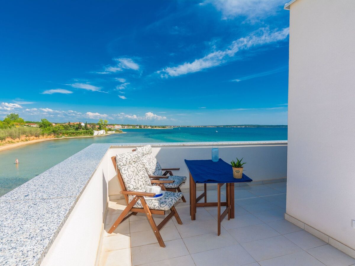 Villa Miri Olive avec piscine chauffée à Privlaka - Photo 30