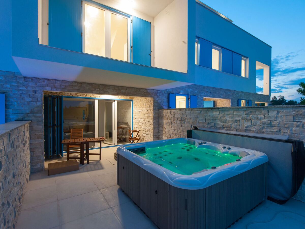 Villa Miri Palme, 4 chambres à 5 m de la plage - Photo 2