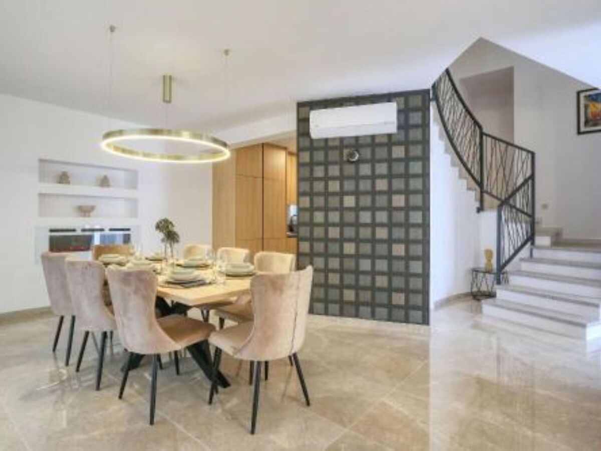 Villa Petra 8 pers. – Piscine chauffée et sauna à Privlaka - Photo 4