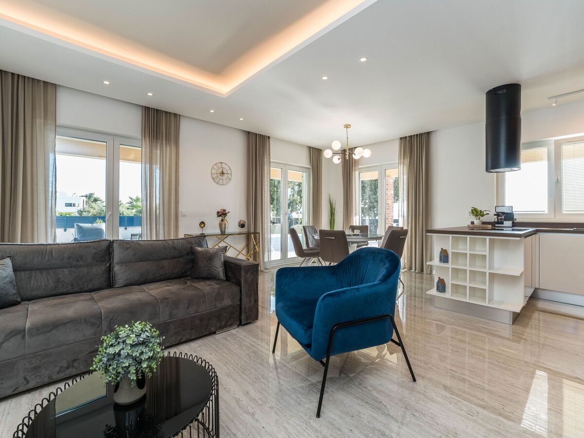 Villa moderne avec piscine chauffée à 5 m de la plage - Photo 20