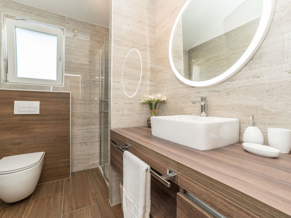 Villa moderne avec piscine chauffée à 5 m de la plage - Photo 41