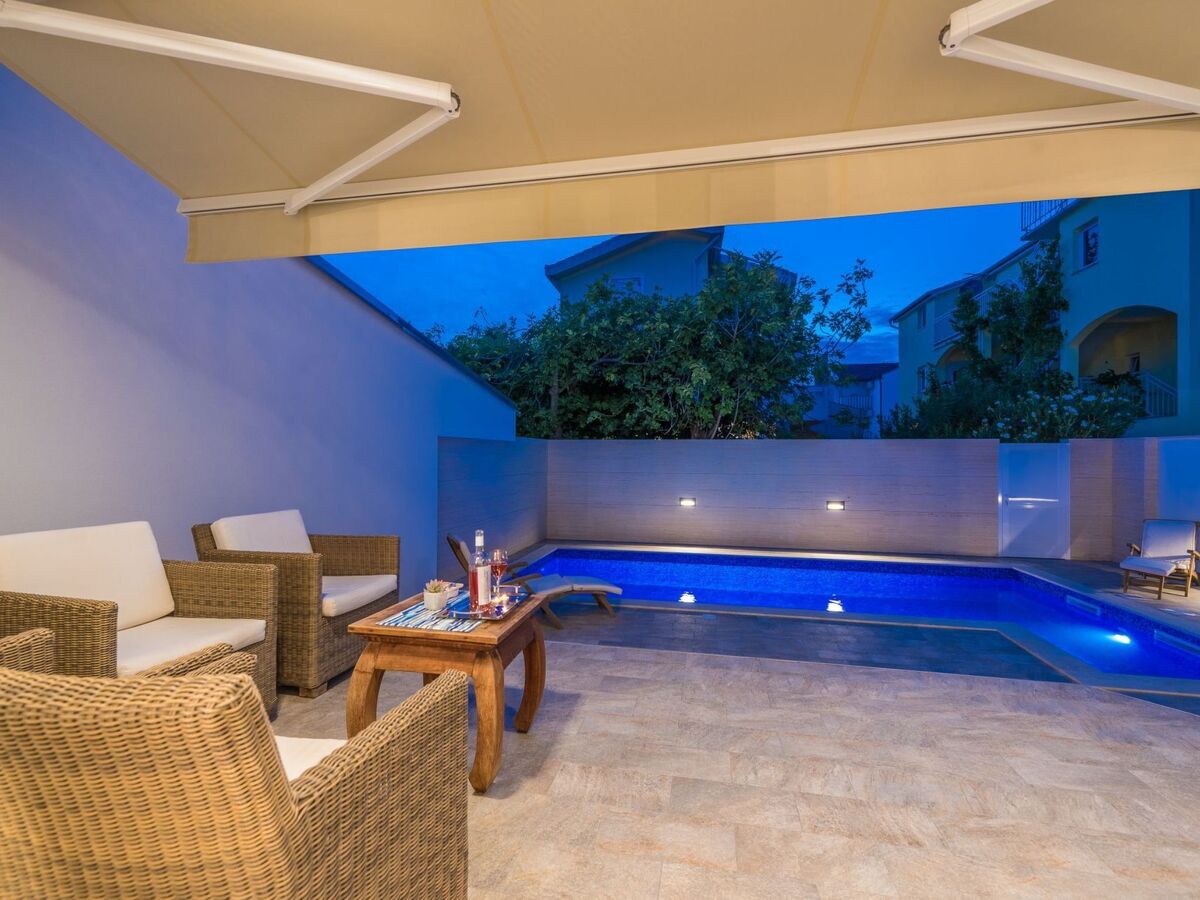 Villa Ema à Privlaka : piscine chauffée, sauna et gym - Photo 11