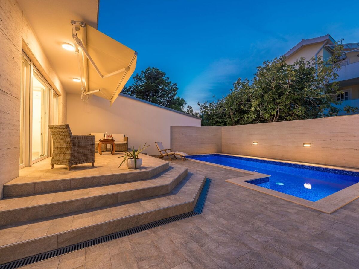 Villa Ema à Privlaka : piscine chauffée, sauna et gym - Photo 16