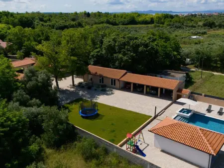Villa Planura : maison 10 pers., piscine chauffée et fitness : photo 39
