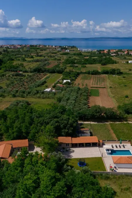 Villa Planura : maison 10 pers., piscine chauffée et fitness : photo 42