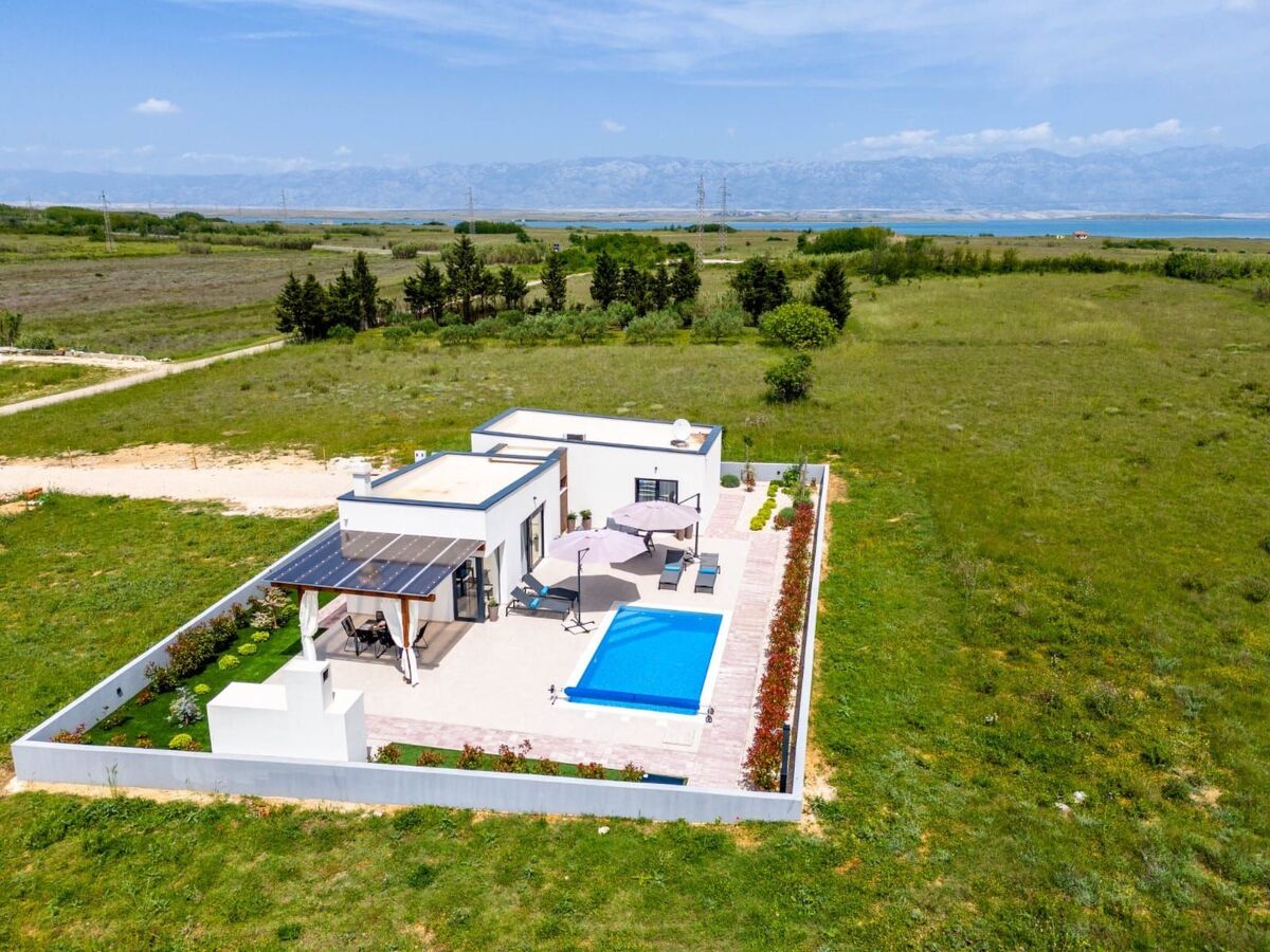 Villa Privlaka avec piscine chauffée privée - Photo 19