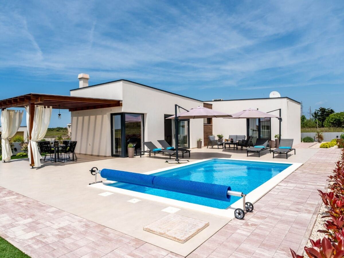 Villa Privlaka avec piscine chauffée privée - Photo 66