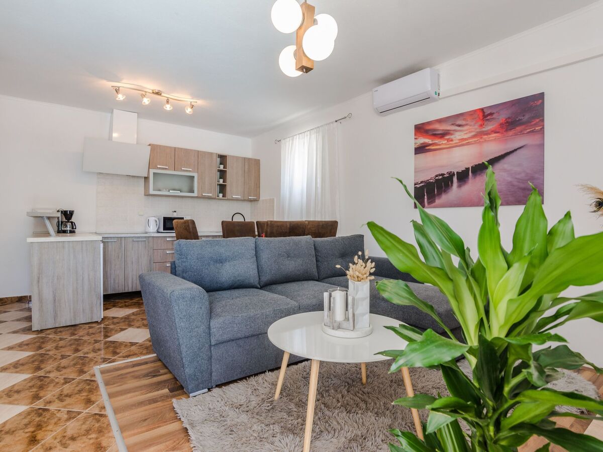 Maison Haus Marijan avec piscine privée à Privlaka - Photo 14