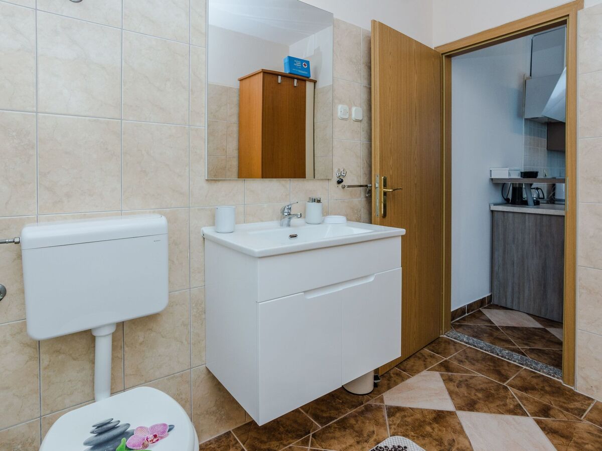 Maison Haus Marijan avec piscine privée à Privlaka - Photo 21