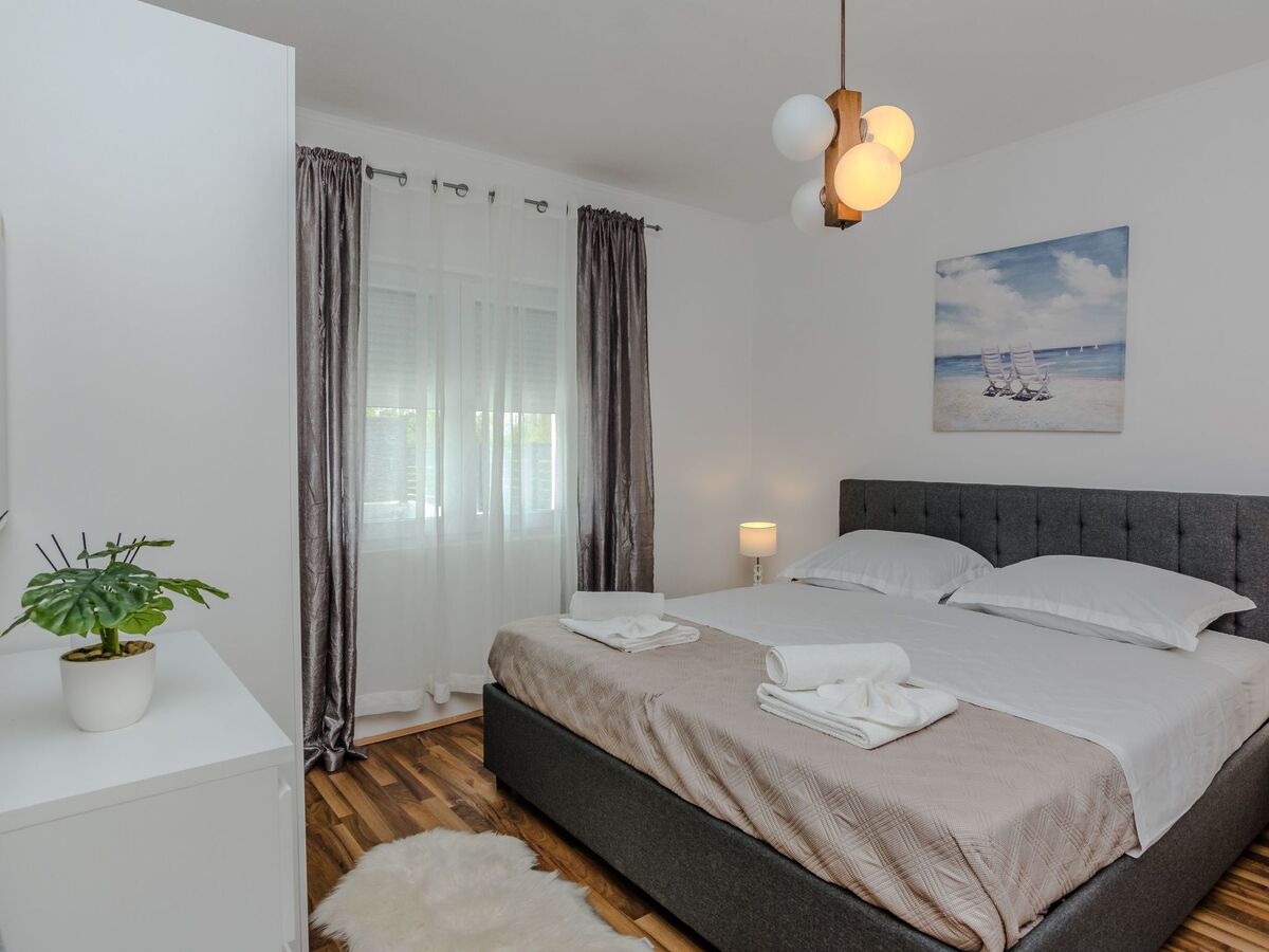 Maison Haus Marijan avec piscine privée à Privlaka - Photo 32