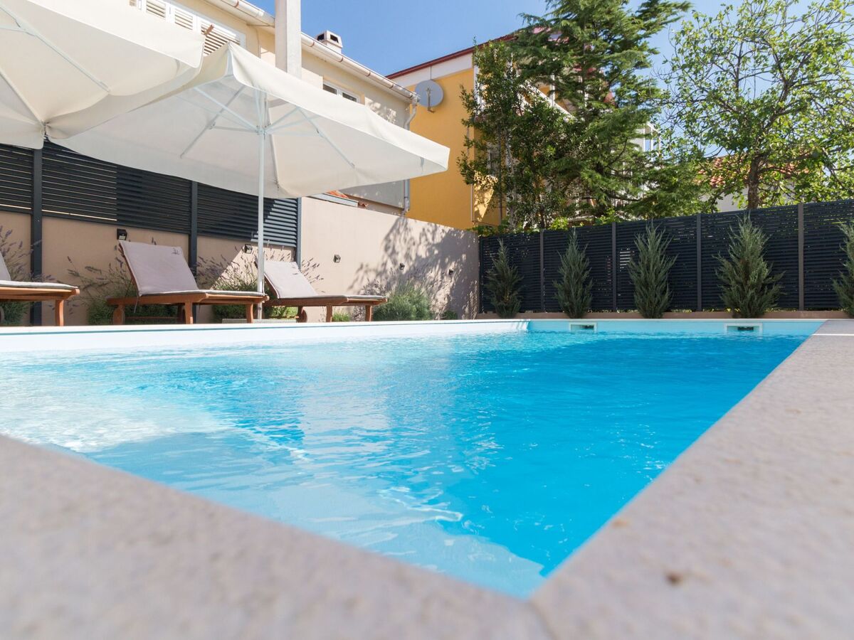 Villa Malina à Privlaka : maison 10 pers. avec piscine privée - Photo 2