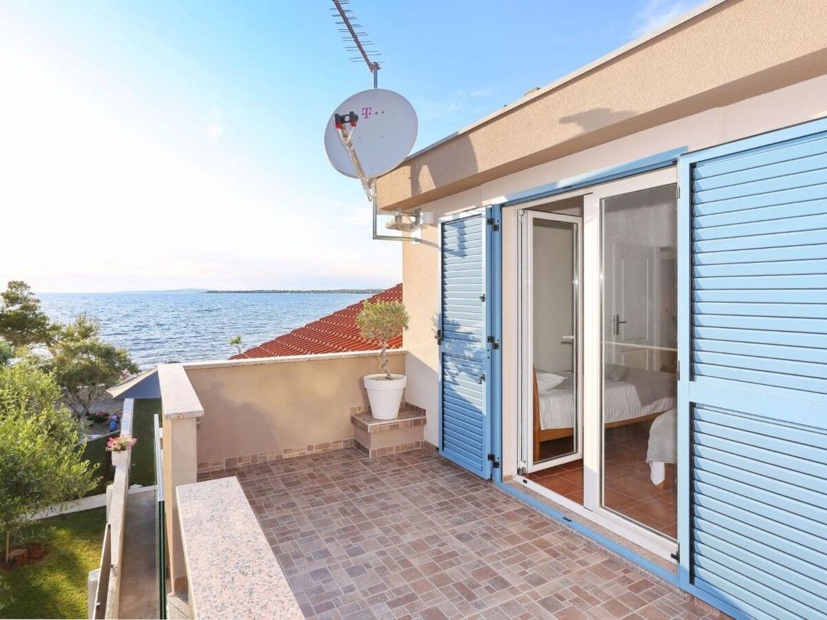 Maison 6 personnes avec accès direct à la plage à Zaton - Photo 2
