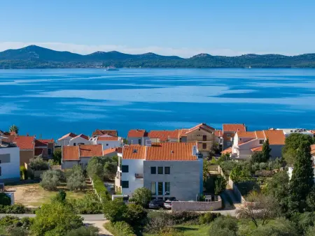 Villa 12 pers. avec piscine et vue mer à Zadar
