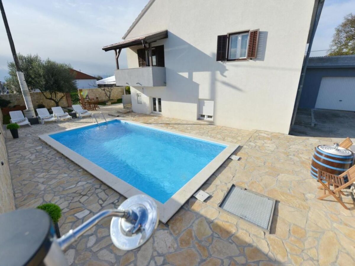 Villa Ariana à Zadar : maison avec piscine privée - Photo 11